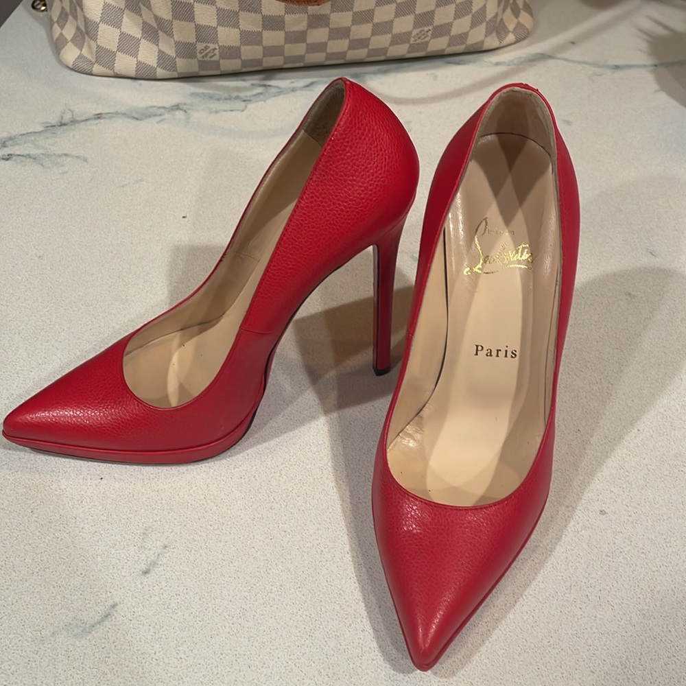 Authentic Christian Louboutin Pigalle Plato - Size 38